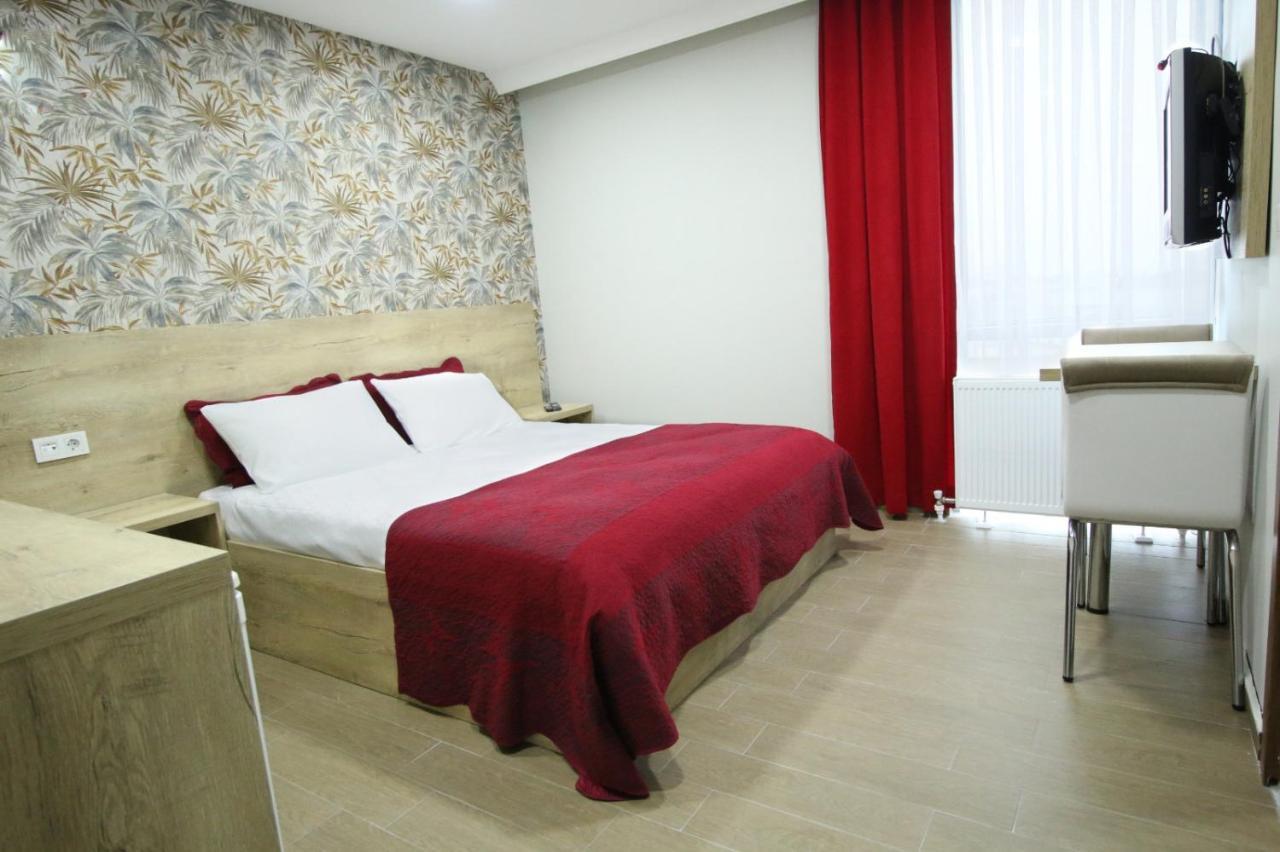 Joi Suites & Istanbul